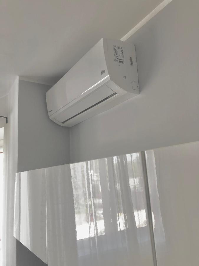 Apartament Family Wroclaw Z Klimatyzacja Parkingアパートメント エクステリア 写真